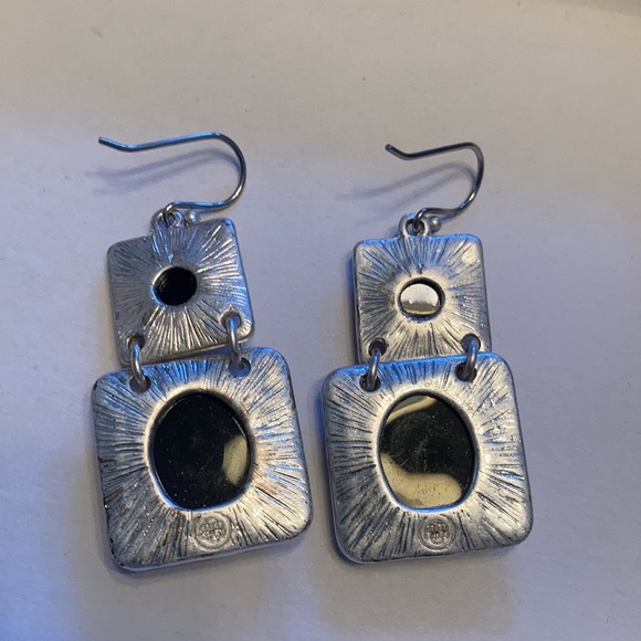 Sterling Silver earrings with black onyx stones - Picture 2 of 3